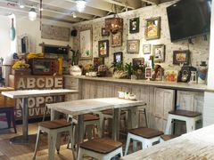 大堂-十面欢腾·海鲜面·台式Bistro(长乐路店)