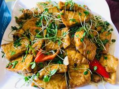 -鑫渔港海鲜本地菜·山海关浑锅(东戴河店)