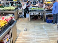 -世纪家家福生活广场(和义店)