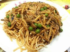 肉丝两面黄-王家沙点心店(南京西路总店)