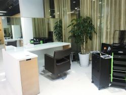 -CARR SALON