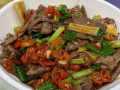 辣椒炒猪肝-红色湘菜馆(春风店)