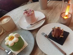 -玲婧胡同·生日蛋糕·餐厅(嘉里城店)