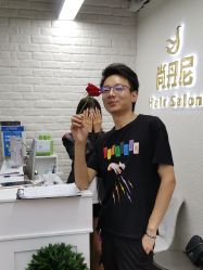 点击看大图 -尚丹尼造型