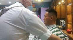 -贝勒爷专业男发