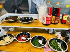 -江湖亮亮蒸虾大排档烤全羊清真(武汉总店)