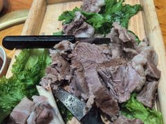 -一群羊手扒肉(远东公寓店)