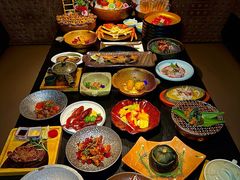 -花潮料理艺食馆(成都万象城店)