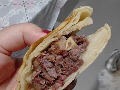 -闫家驴肉老店(华电一校店)