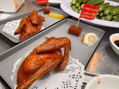 -郑猛记石岐鸽主题餐厅(长江店)