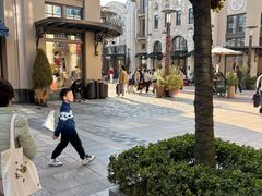 -比斯特上海购物村精品奥特莱斯