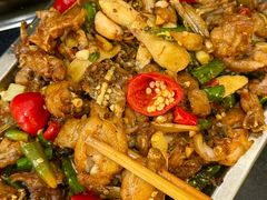 -鸿顺老铁锅美蛙鱼府(解放碑店)