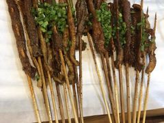 -陈员外正宗夹江烧烤(广福路店)