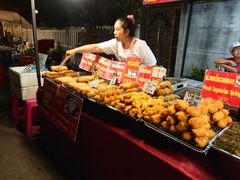 -周日夜市