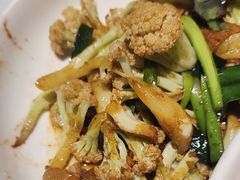 -关东小磨东北菜(漕河泾印象城店)