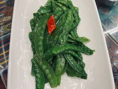 -乡村馕坑肉·烧烤·新疆菜·本地人更爱吃(阿勒泰首店)