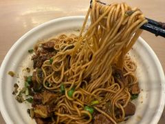 -佬钱湾仔(衣裳街店)