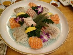 生鱼片套餐-青瓦餐厅·生鱼片·韩园烤肉(西塔店)