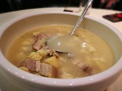 腌笃鲜-老正兴菜馆(福州路店)