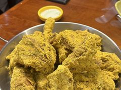 -BHC炸鸡(明洞总店)