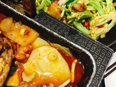 -万重锦·人文川菜馆(骡马市店)