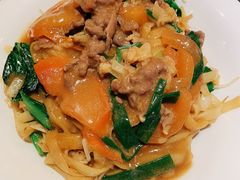 湿炒牛河-名门潮牛·鲜牛肉海鲜火锅.烧烤自助餐厅(诚丰广场店)