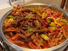 -涨巢·潮玩水疗局