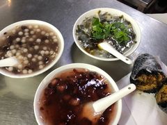 -芳婆糕团店(王府大街店)