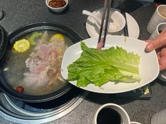 -野迹·石橄榄鸡·烧烤(新洲店)