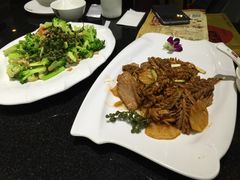 -闫府私房菜·百年鲁菜(恒隆店)