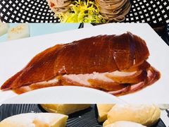 -贝勒爷·酥不腻烤鸭