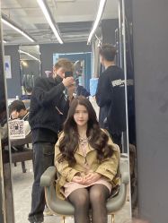 -藤野造型烫发染发