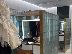 -海马体照相馆(环贸iapm大师爱情店)