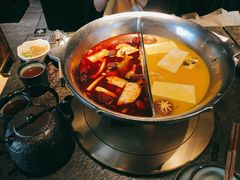 -湊湊火锅·茶憩(新中关购物中心店)
