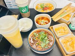 -金色印象·4K影院式足体养生(杨家坪西郊店)