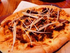 烤牛肉披萨-I HOLIC艾豪丽披萨(KKone店)