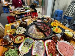 -谭记重庆老火锅(总店)