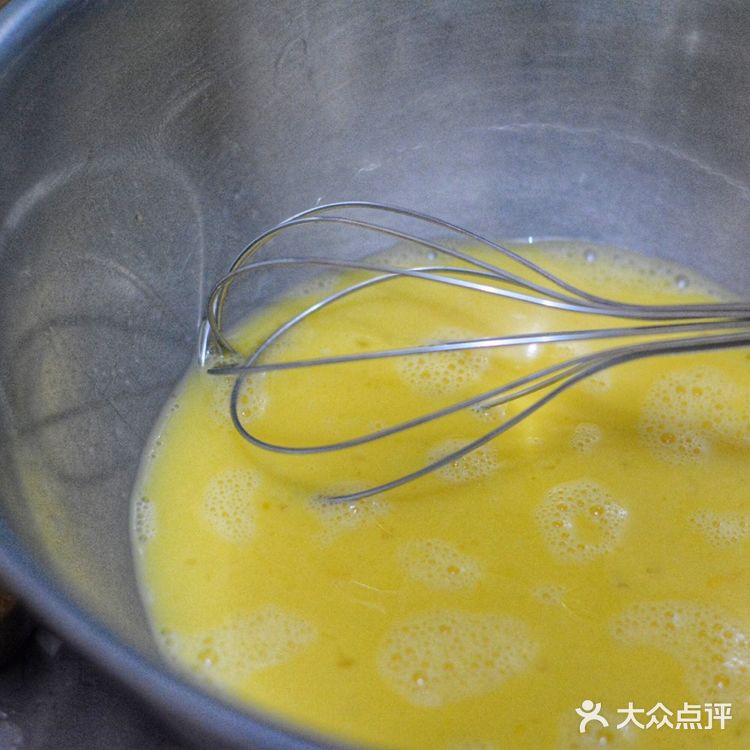 盐 Tips:鸡蛋加点牛奶可以更嫩