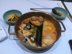 -阿上阿上麻辣香锅&麻辣烫(朝阳蓝色港湾店)
