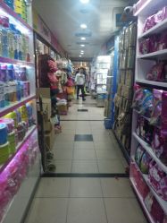-新奇玩具工厂店