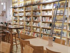 大堂-猫的天空之城概念书店(三坊七巷店)