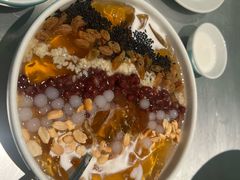 -姚姚酸菜鱼·金戈戈香港豉油鸡(喜荟城联名店)