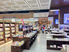 -新华书店(新街口旗舰店)