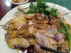 -雄仔农家菜馆·特色葱油鸡(六祖店)