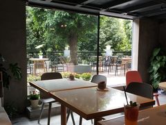 靠窗位-ADO KAFE(大学城店)