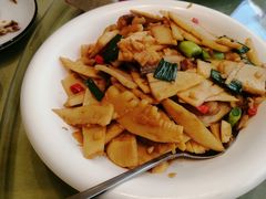 浏阳一品脆笋-刘胖子家常菜·蹄花焖藕(兴业店)