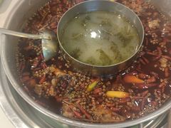 -蛙两只美蛙鱼头火锅(恒茂店)