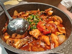 -刘姐啤酒鱼民族演艺餐厅(西街总店)
