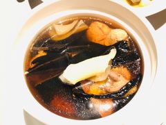 例汤-荣轩(新荣记环球金融中心店)