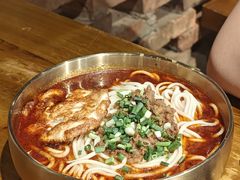 -聚合鑫东北熏酱熟食麻辣面(长阳店)